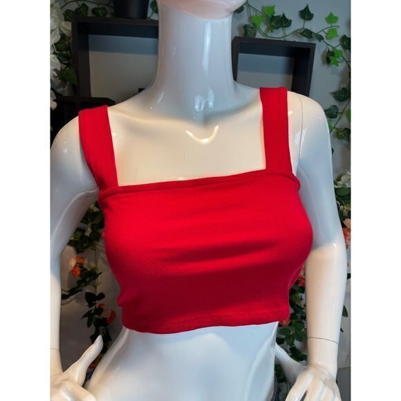 Ambiance Red Cotton Blend Square Neck Wide Straps Crop Tank Size M RefFNB‎ - Picture 6 of 12